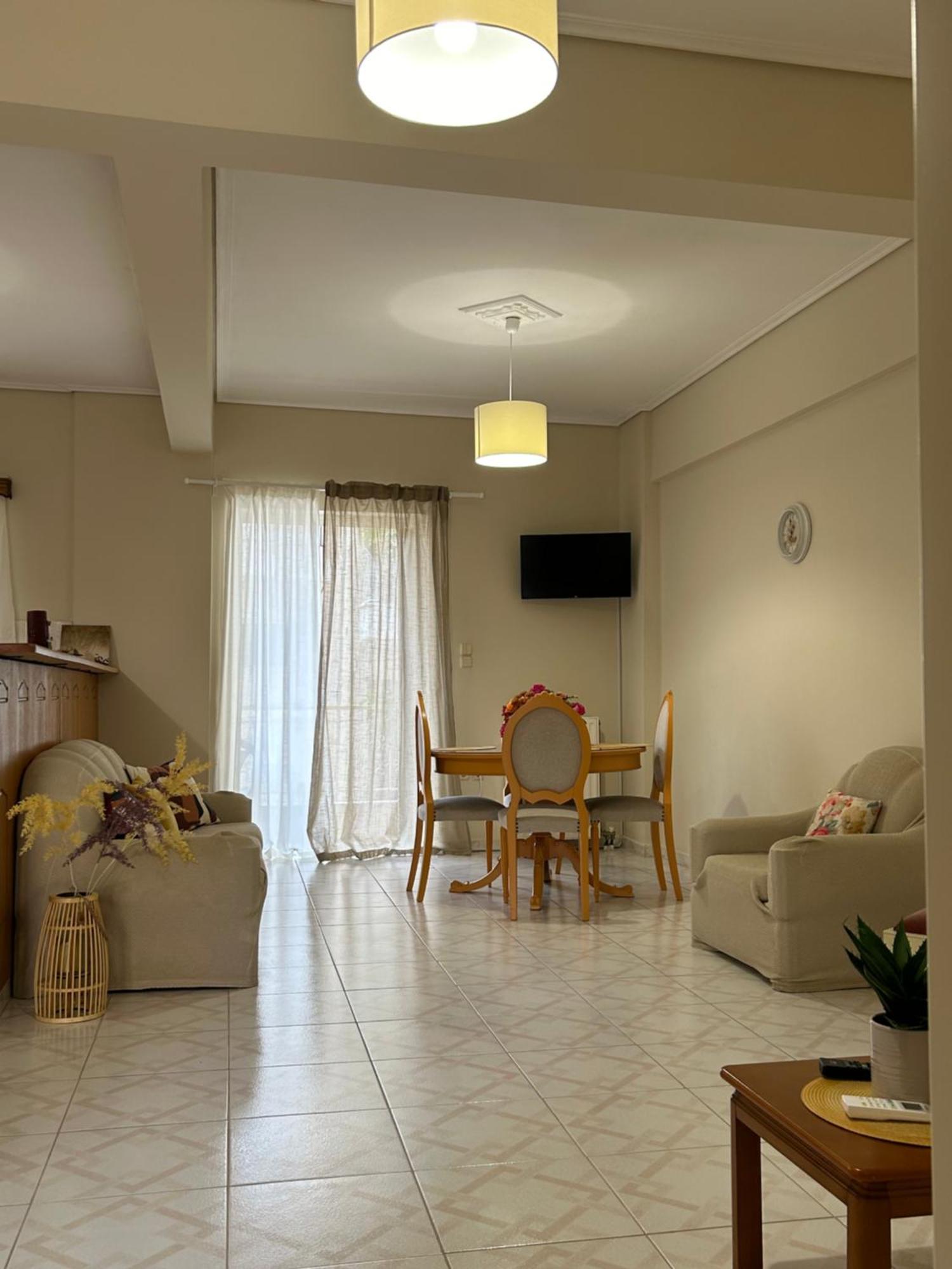 K7 House κέντρο καλαμάτας