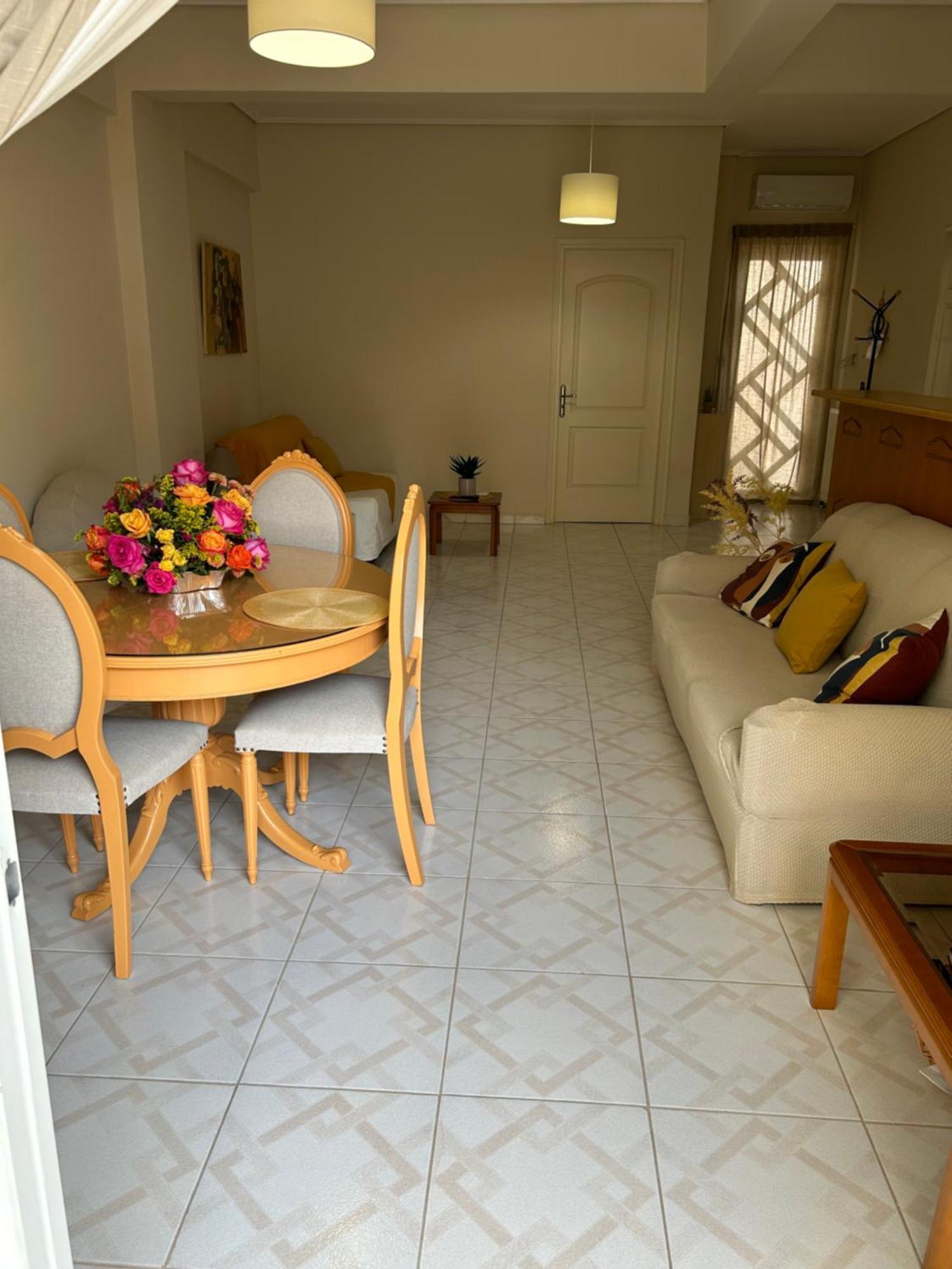 K7 House κέντρο καλαμάτας *